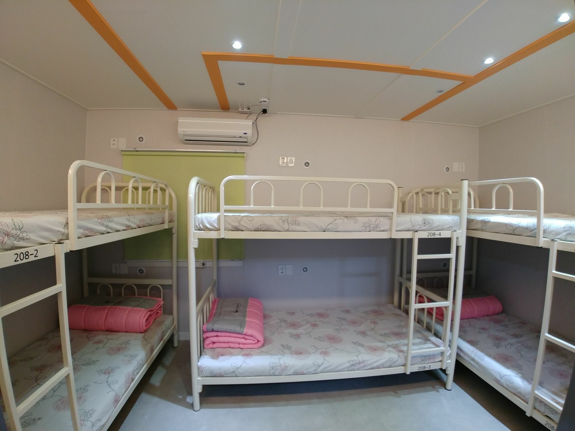 Bomgoro Guesthouse Daegu Exteriör bild